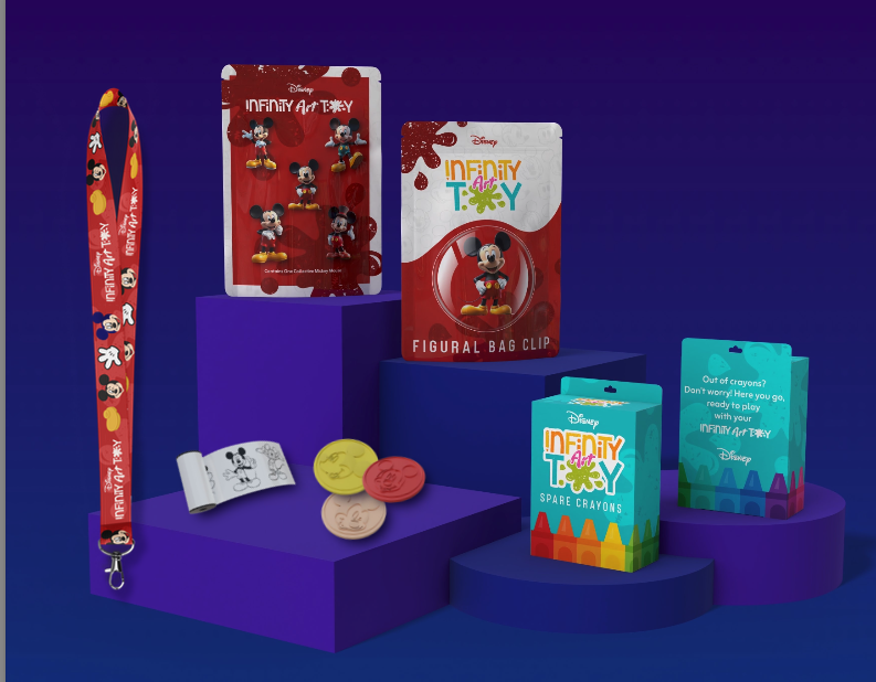 Mickey Mouse Infinity Art Toy accessory set